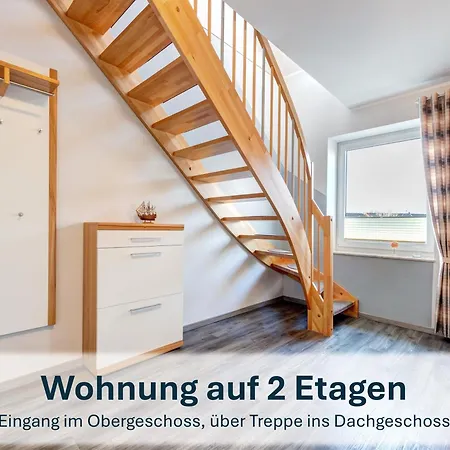 Peenemuende, Seglerhafen_sb_trimaran 4 We